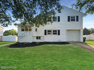 52 David Ter, Red Bank, NJ 07701