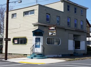 501 Dunmore St, Throop, PA 18512