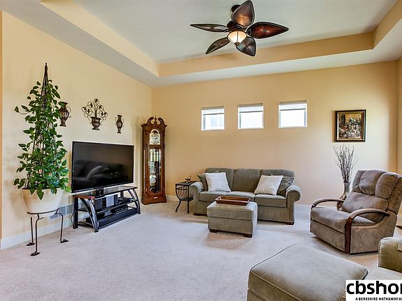 4th image of 320 Eagle Hills Dr