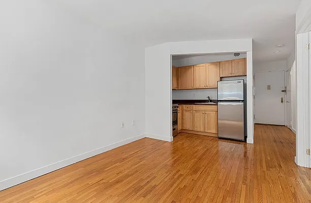 Rented by Living New York | media 1