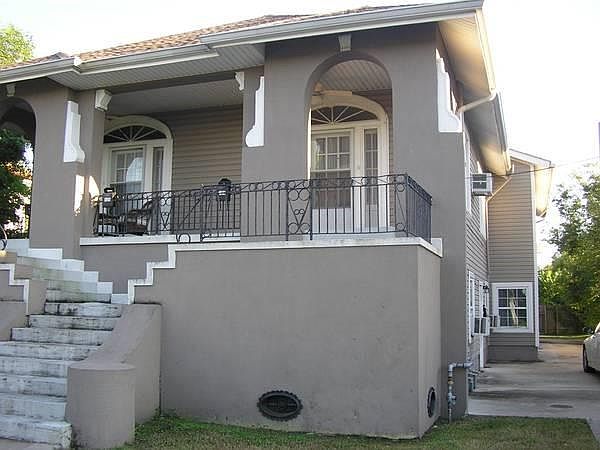 1st image of 526 Florida Blvd