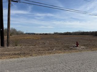 0 Burleson St, George West, TX 78022