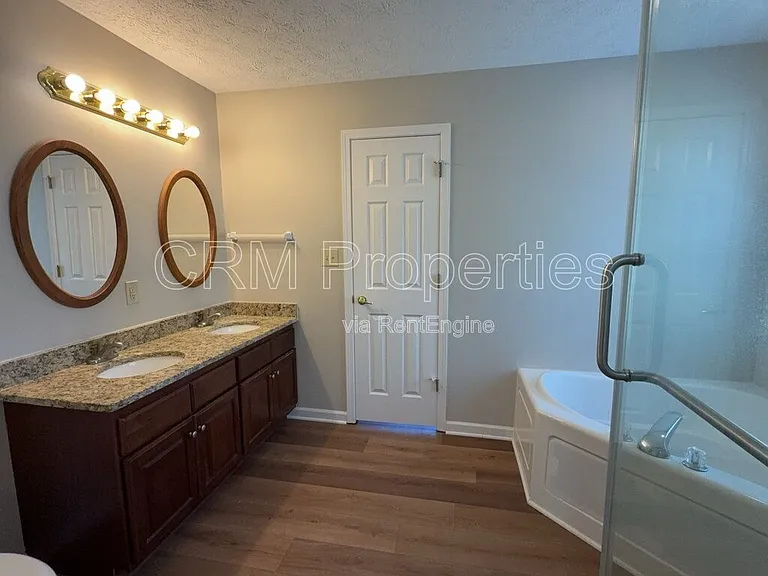 5386 Rippling Brook Way — Photo 10