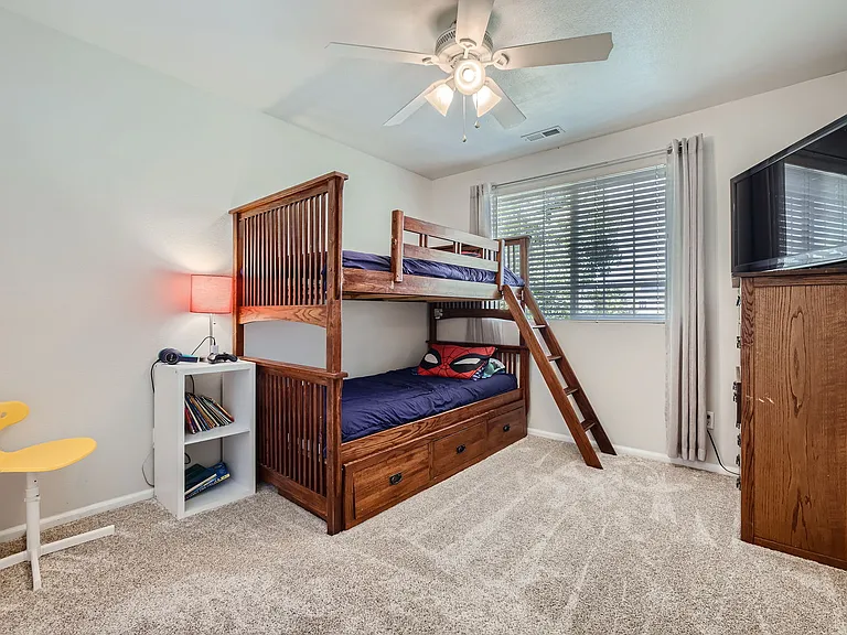 9355 Pony Gulch Way — Photo 6