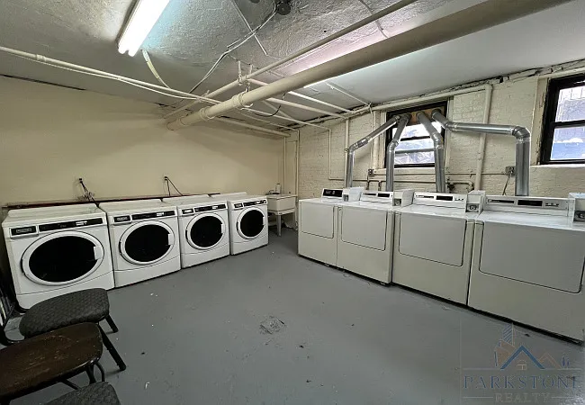 323 Fairmount Ave #54 — Photo 8