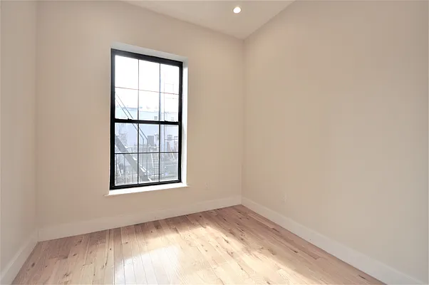 Rented by Corcoran | media 5