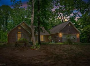 129 Voss Rd, Benton, LA 71006