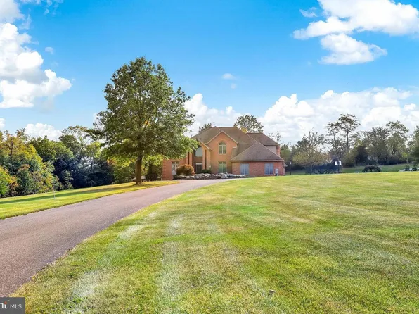 113 Aaron Ct, Saint Thomas, PA 17252