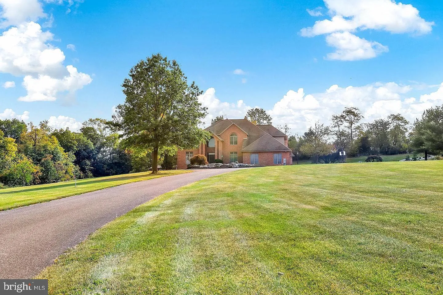113 Aaron Ct photo 1