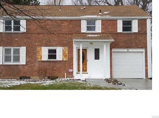 71 Jasper Dr, Amherst, NY 14226