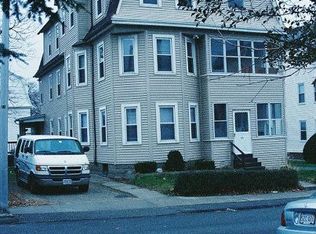 86 Harlem St, Worcester, MA 01610