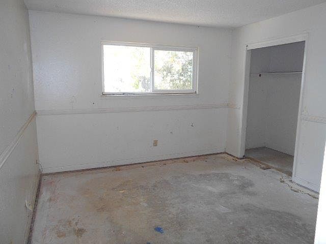1st image of 4827 N Hughes Ave