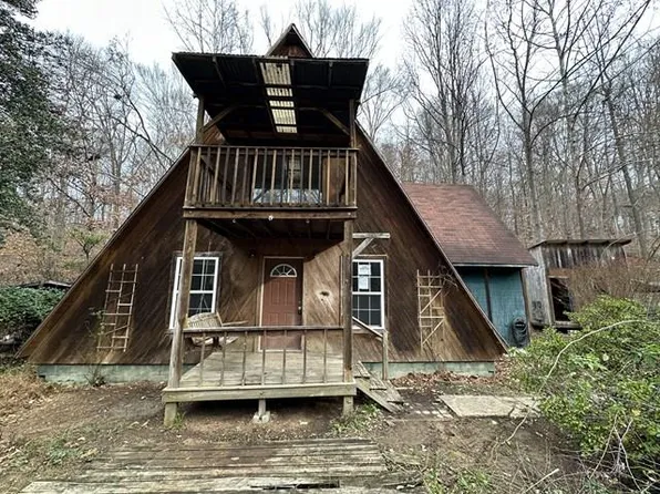 138 Gullett Rd, Franklin Furnace, OH 45629