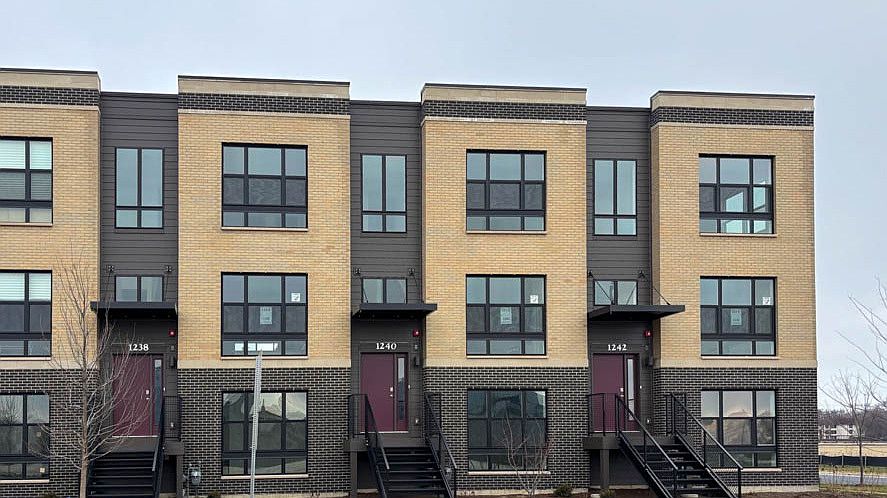 1st image of 1238 Landmark Ave
