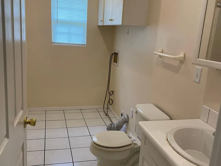128 Homestead Pl #128 — Photo 10