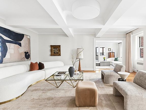 3rd image of 710 Park Ave #11DE