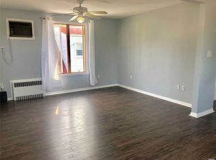 7702 166th St #2, Fresh Meadows, NY 11366