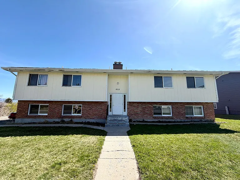 603 S. California St. — Photo 4