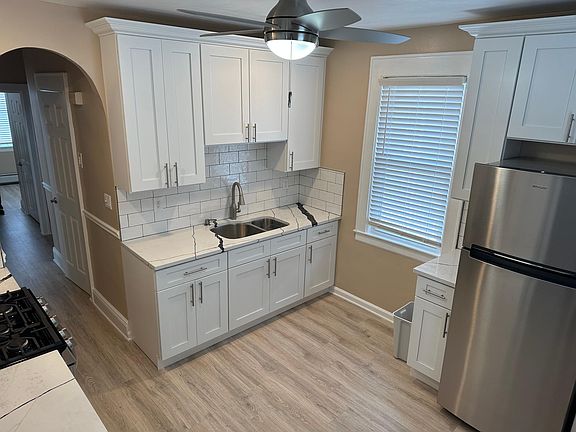 2nd image of 56 5th St Floor 2