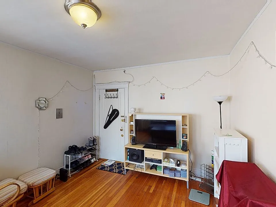 33 Walbridge St #15