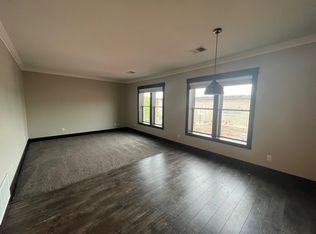 14 S Elm St #1, Zeeland, MI 49464