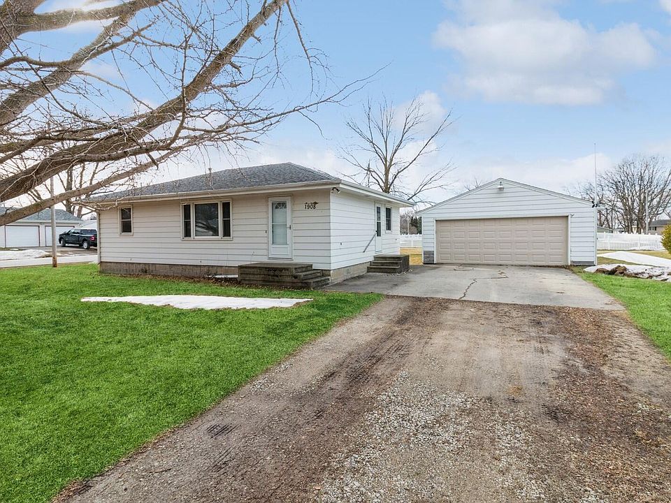 1st image of 1908 5th St