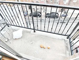 Rented by MAC Realty NY