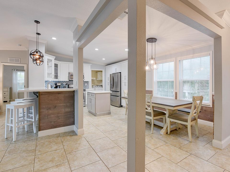 Overview of kitchen and dining area