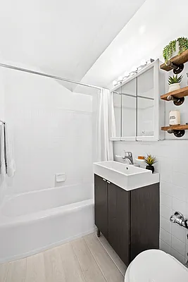 Sold by Compass | media 6