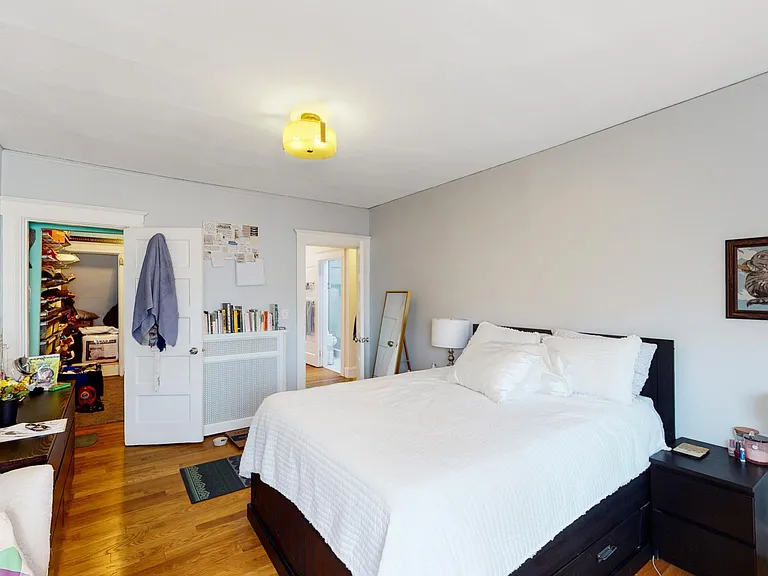 134 Marlborough St #4 — Photo 6