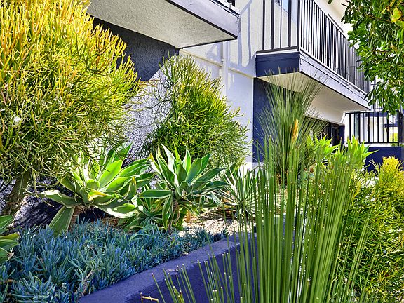 5th image of 3245 W Avenue 32 #2