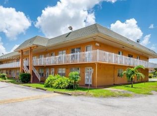 271 NW 177th St #B-117, Miami Gardens, FL 33169