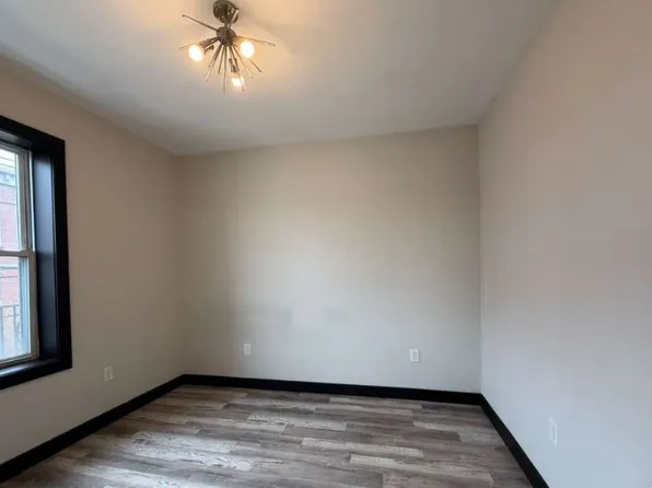 57 Lincoln Street image 3 of 9