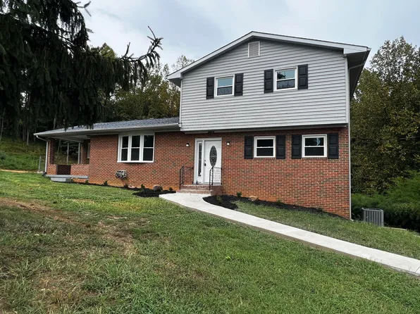 298 Hunters Trl, Troutville, VA 24175