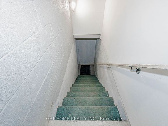5th image of 70 Gardner Pl #Basement