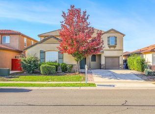 10084 Cape Verde Dr, Elk Grove, CA 95757