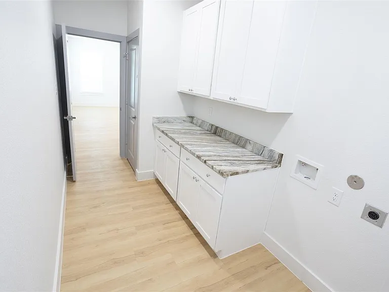 3817 Winfield Ave — Photo 12