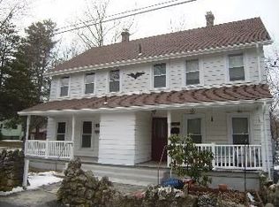 10 1/2 River St, Warwick, NY 10990