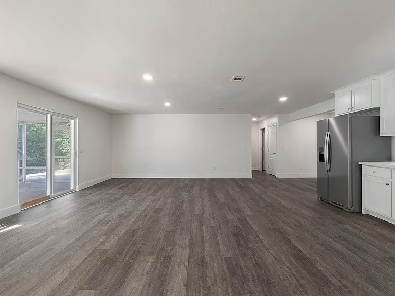 800 Shadow Ridge Dr — Photo 20