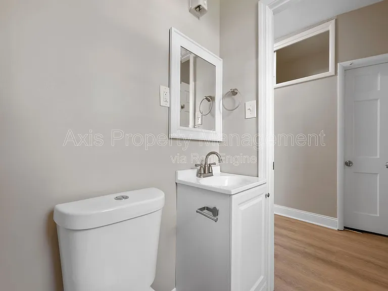 3168 Pennsylvania Ave — Photo 5