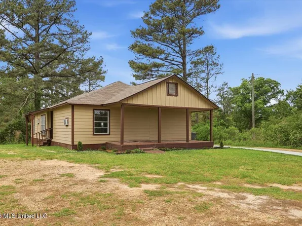 668 Rose Hill Rd, Mendenhall, MS 39114
