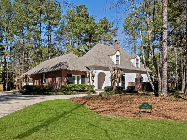 10 Canebrake Blvd, Hattiesburg, MS 39402