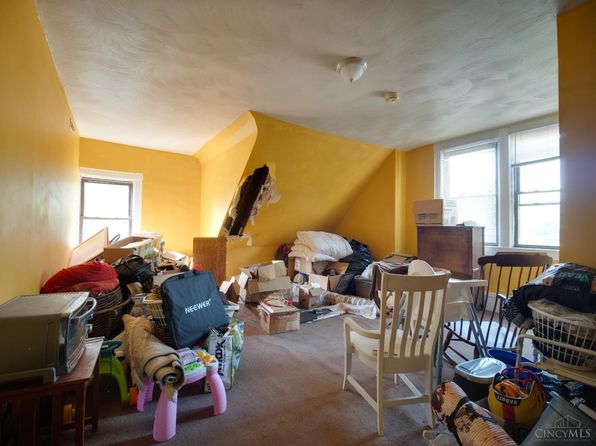 cincinnati-ohio-439767867 picture