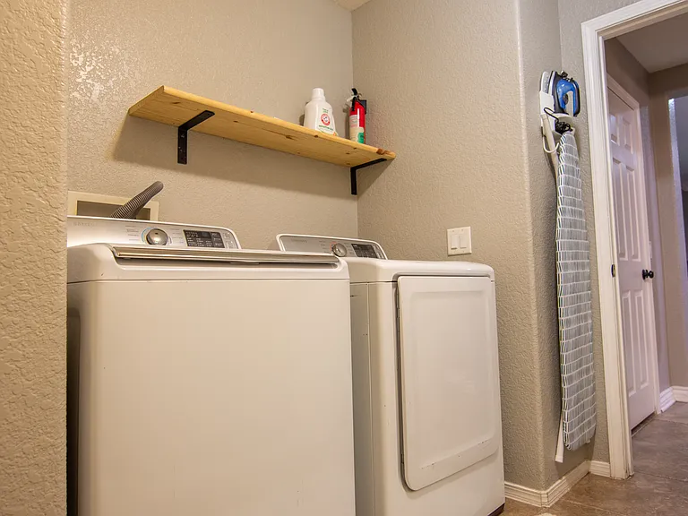 44310 Apache Plume St — Photo 36