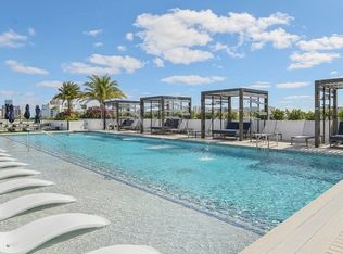 2505 NE 193rd St #405, Miami, FL 33180