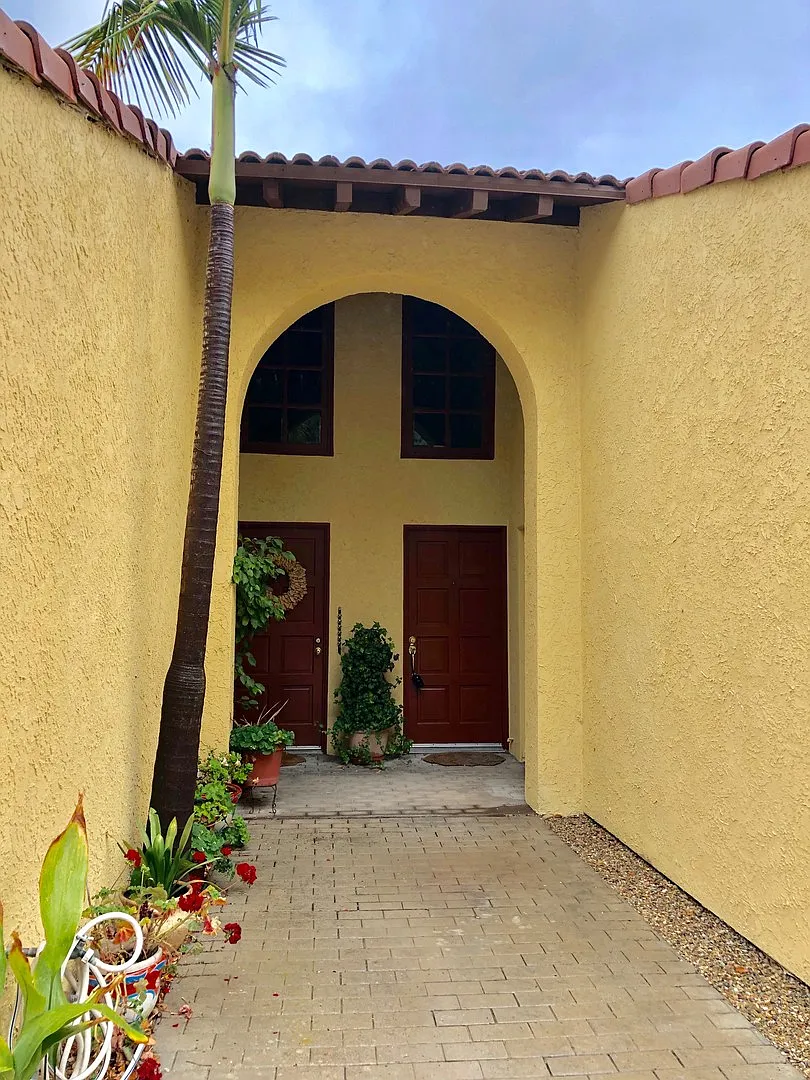 Beautifully Updated & Remodeled Home in Bonsall, Overlooking San Luis Rey Downs Preserve! — Photo 3