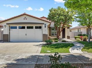 2384 Shadow Berry Dr, Manteca, CA 95336