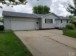 1220 S Webster St, Ottumwa, IA 52501