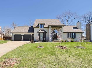 52854 Farmingdale Dr, Granger, IN 46530
