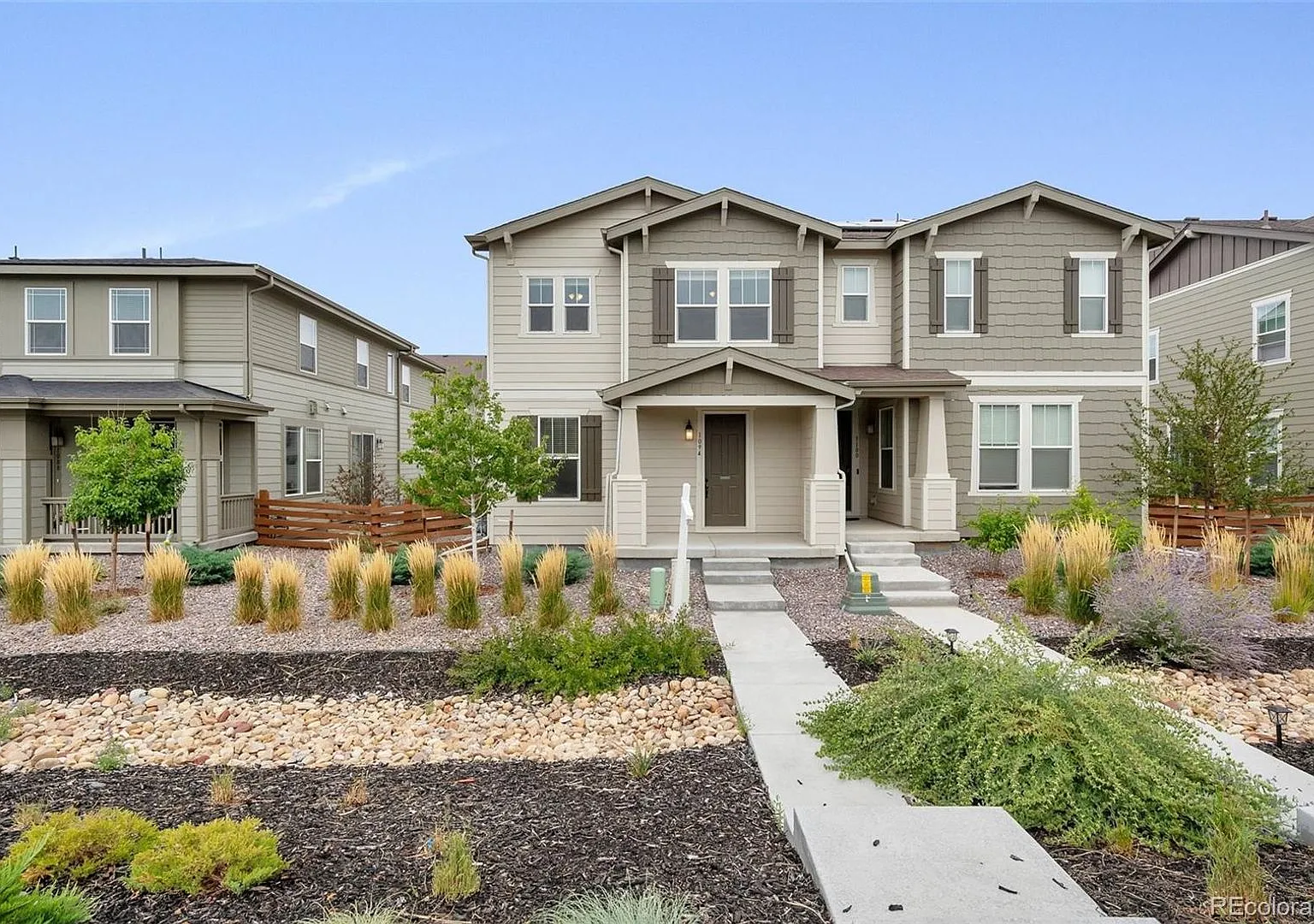 Beautiful 4-Bedroom Townhome with Premium Amenities in Erie, CO — Photo 1